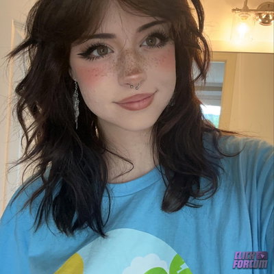 user uploads Hannah Owo12