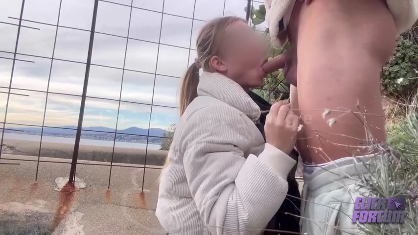 La Petite Anges Outdoor Blowjob