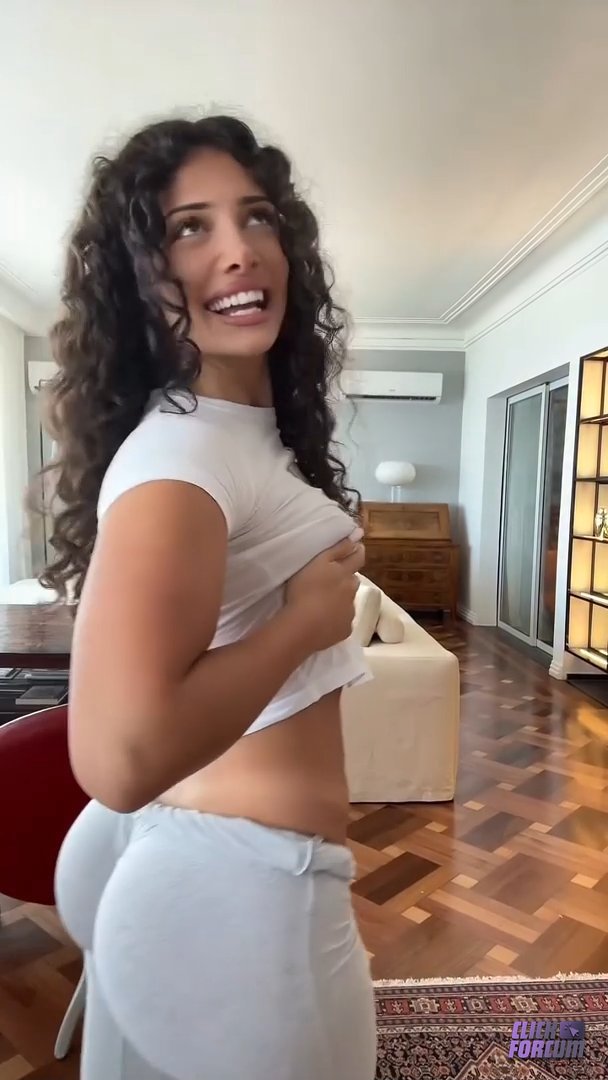MelimTx - Video Courte Gros Plan sur son corps parfait (tiktok)
