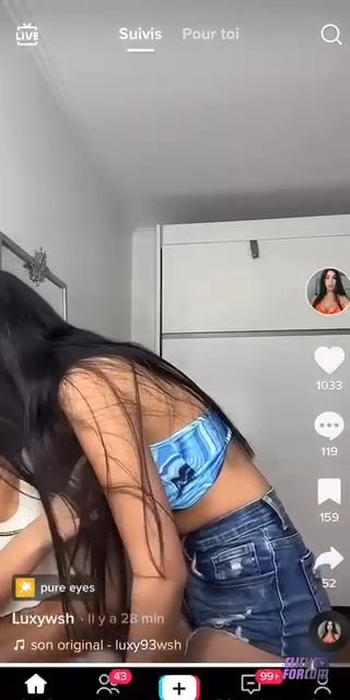 Luxy Capi - Montre Ces Seins En Vidéo Tiktok