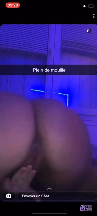 Cette Grosse montre à quelle point elle Excitée 4
