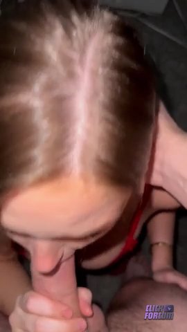 TanaBabyXO Gets Dick Drilled On The Bed thumbnail