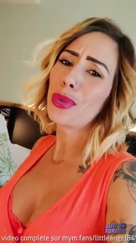Littleangel84 - Baisée Par Le Livreur Uber Eats et Son énorme Bite