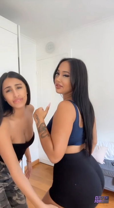 Luxy Capi Ma Copine Twerk Trop Bien