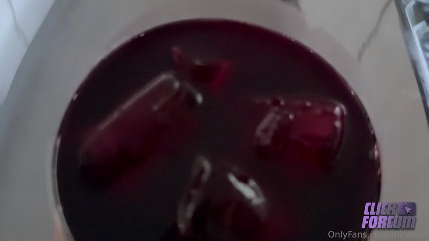 MewSlut Gets On Top Of Her Man To Ride His Dick