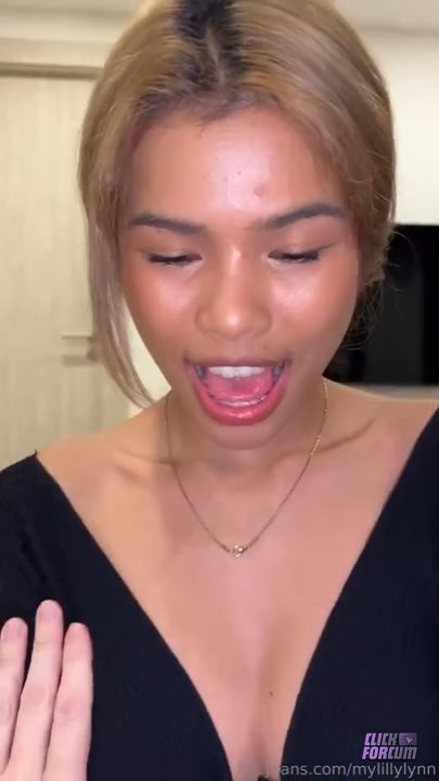 NEW Lilly Lynn Asian Babe Gets Facial After Shower bigass bigtits