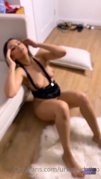 Lela Sohna - Je Suce cette Bonne Bite et Elle me Fait Une Facial