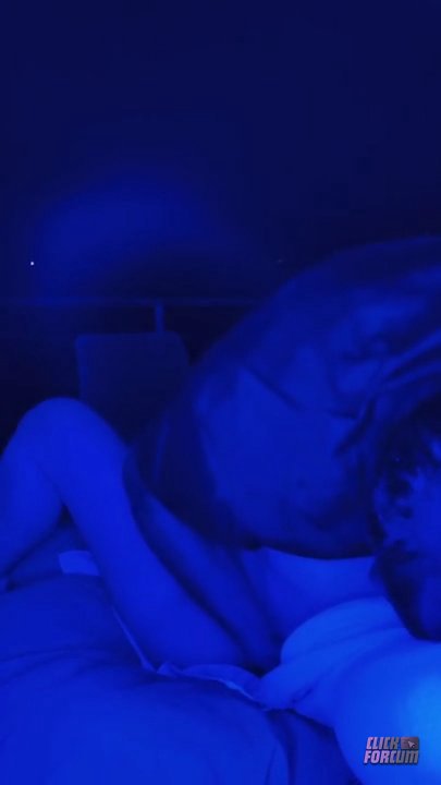 Tiffany Leiddi Gourmandise 68.1 Lolo from Corse   Sextape Video