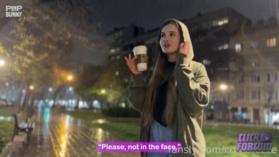 Busty Babe Comatozze Hooks Up With A Stranger
