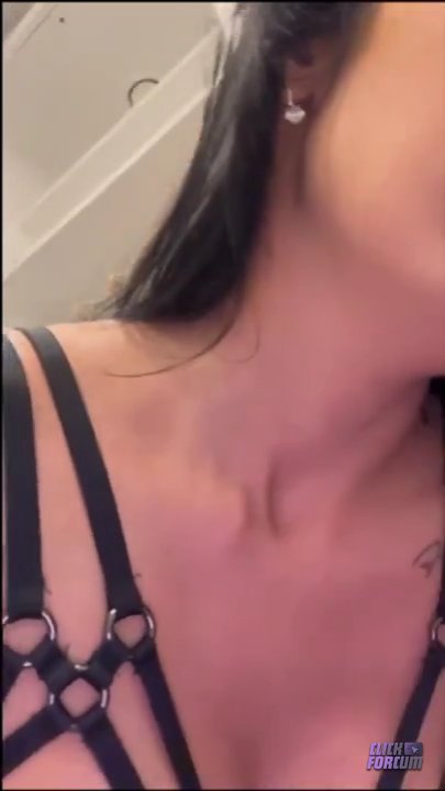 Clea Gaultier - Mon Mec m'offre des Inconnus Julien Hotel Sextape 🍆